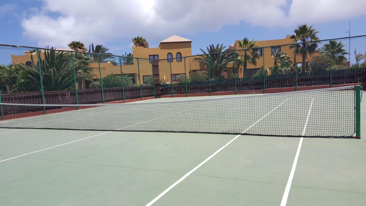 Tamarindo I Piscinas De Agua Salada Appartement Corralejo Buitenkant foto