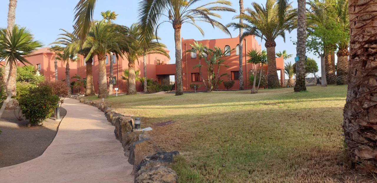 Tamarindo I Piscinas De Agua Salada Appartement Corralejo Buitenkant foto